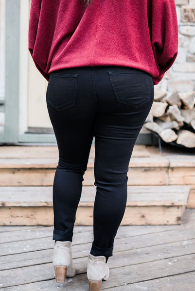 Basic Black Skinny Jeans