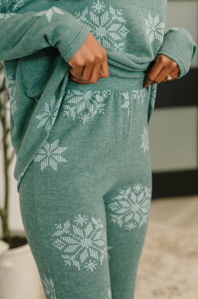 Snowflake Sniffles Pajama Set in Hunter Green