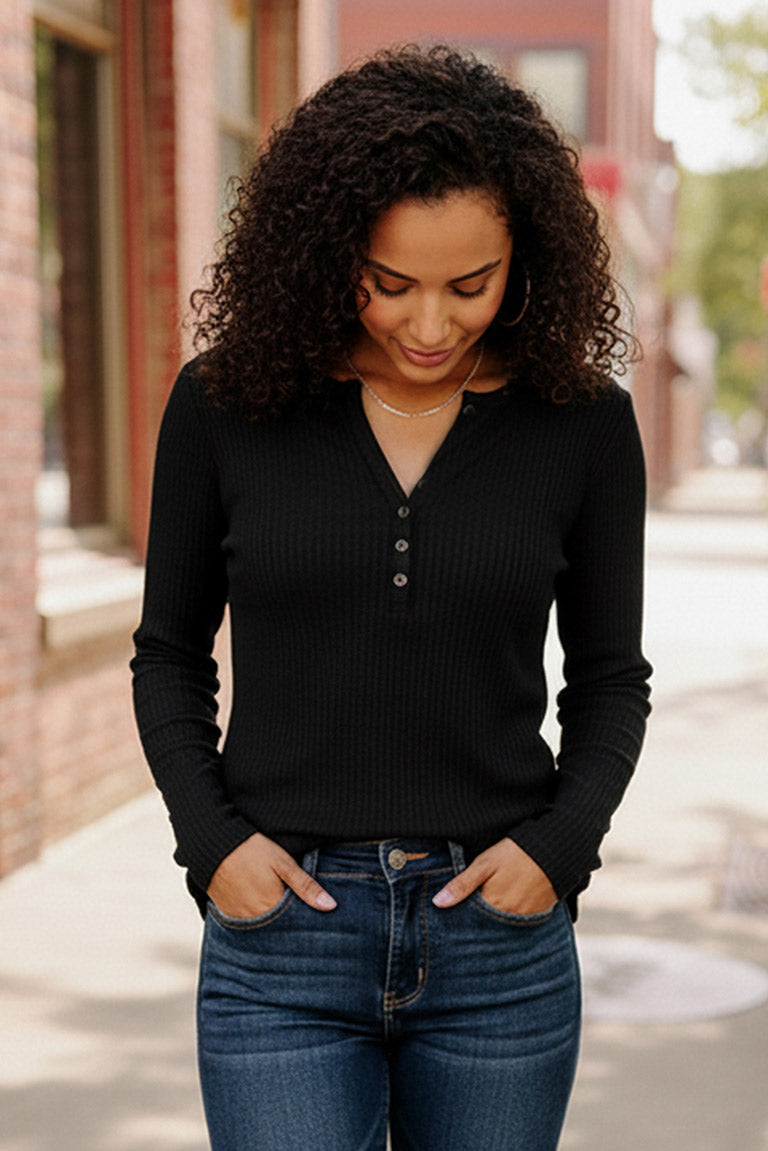 Backwoods Beauty Black Thermal Top