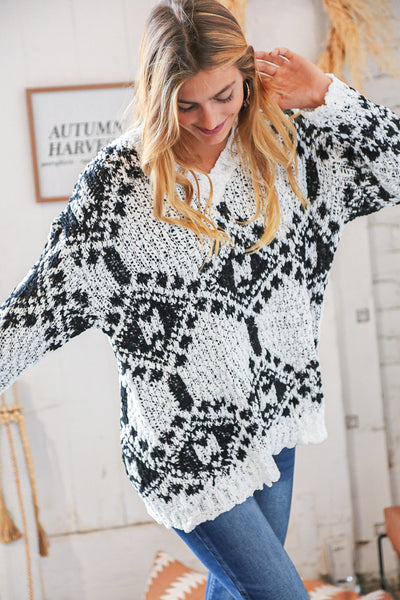 Black/White Aztec V Neck Popcorn Knit Sweater
