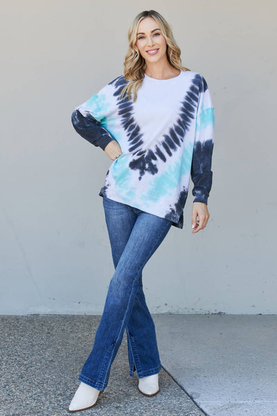Tie-Dye Side Slit Sweatshirt