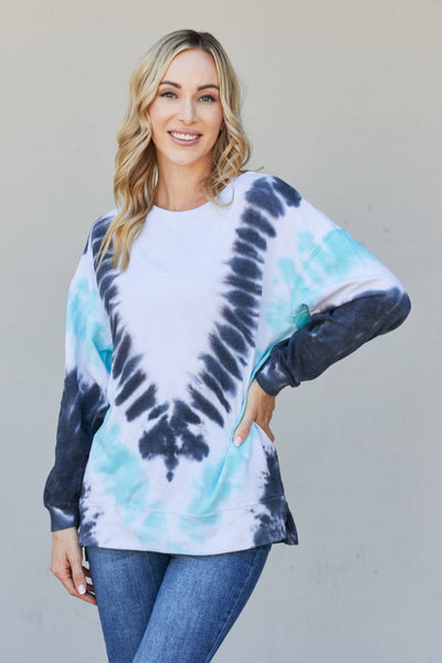 Tie-Dye Side Slit Sweatshirt