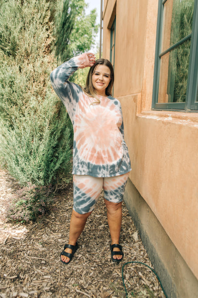 Tickle Me Tie Dye Top in Peach