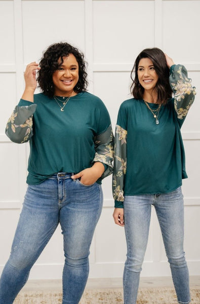 Bouquet Sleeves Top in Green