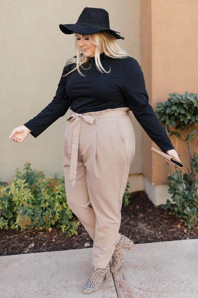 Business Woman Paperbag Pants in Khaki