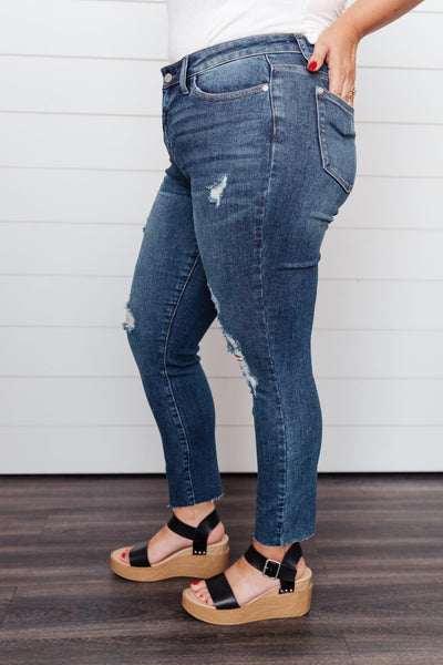 Vintage Indigo Cropped Skinny Jeans