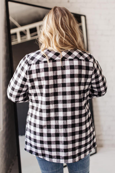 Campfire Buffalo Plaid Jacket in Black/White