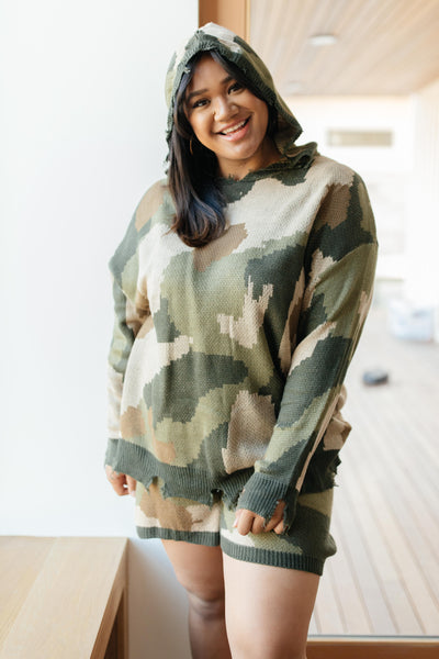 Chasing Sleep Lounge Set Top in Camo