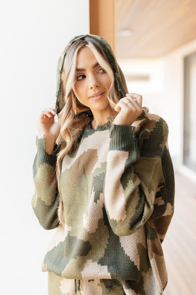 Chasing Sleep Lounge Set Top in Camo