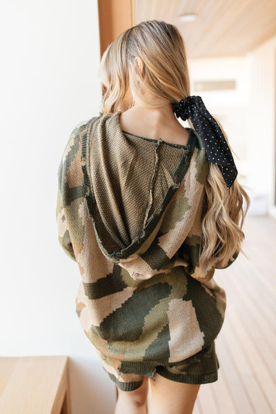 Chasing Sleep Lounge Set Top in Camo