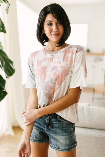 Cool Slice Of Tie Dye Top In Gray