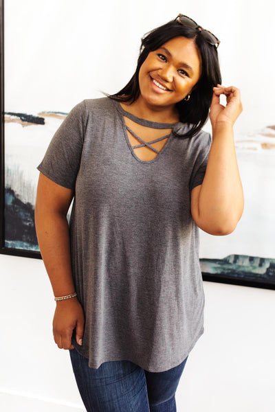 Criss-Cross Boss Tee in Charcoal