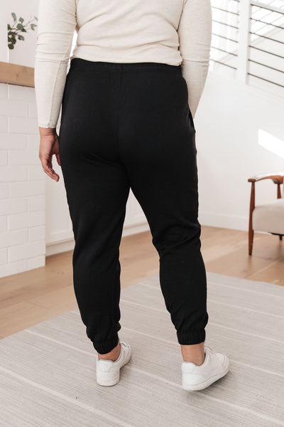 DOORBUSTER Day Off Sweats In Black