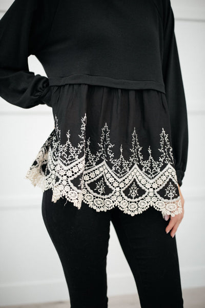 Dreaming of Lace Top In Black