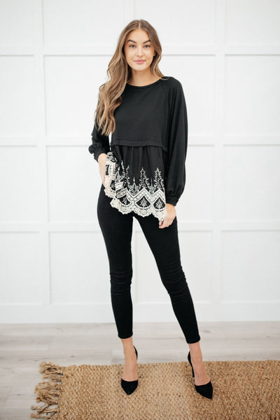 Dreaming of Lace Top In Black