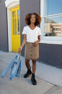 Essential V-Neck Tee In Ivory