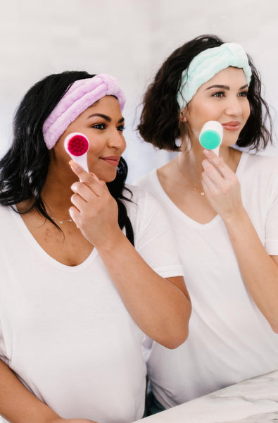 Facial Brush & Headband Set in Purple