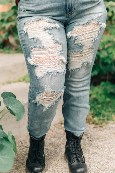 Fanciful Floral Leggings In White