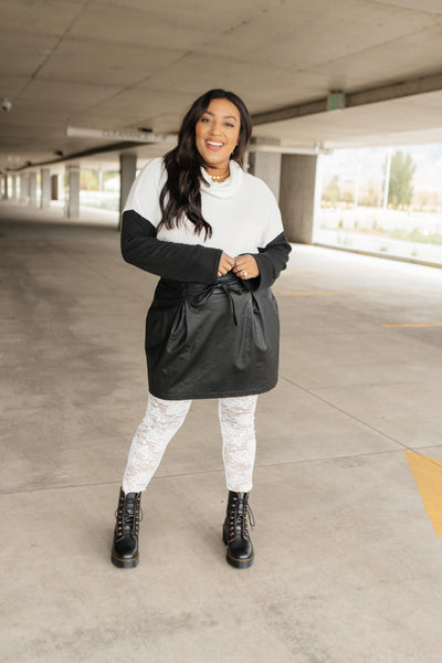 Fanciful Floral Leggings In White