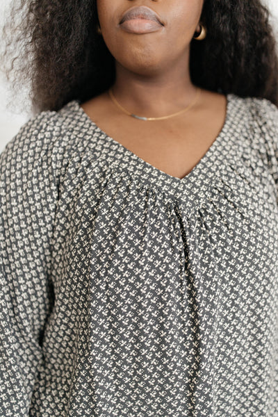 Feelin' The Breeze Blouse in Charcoal