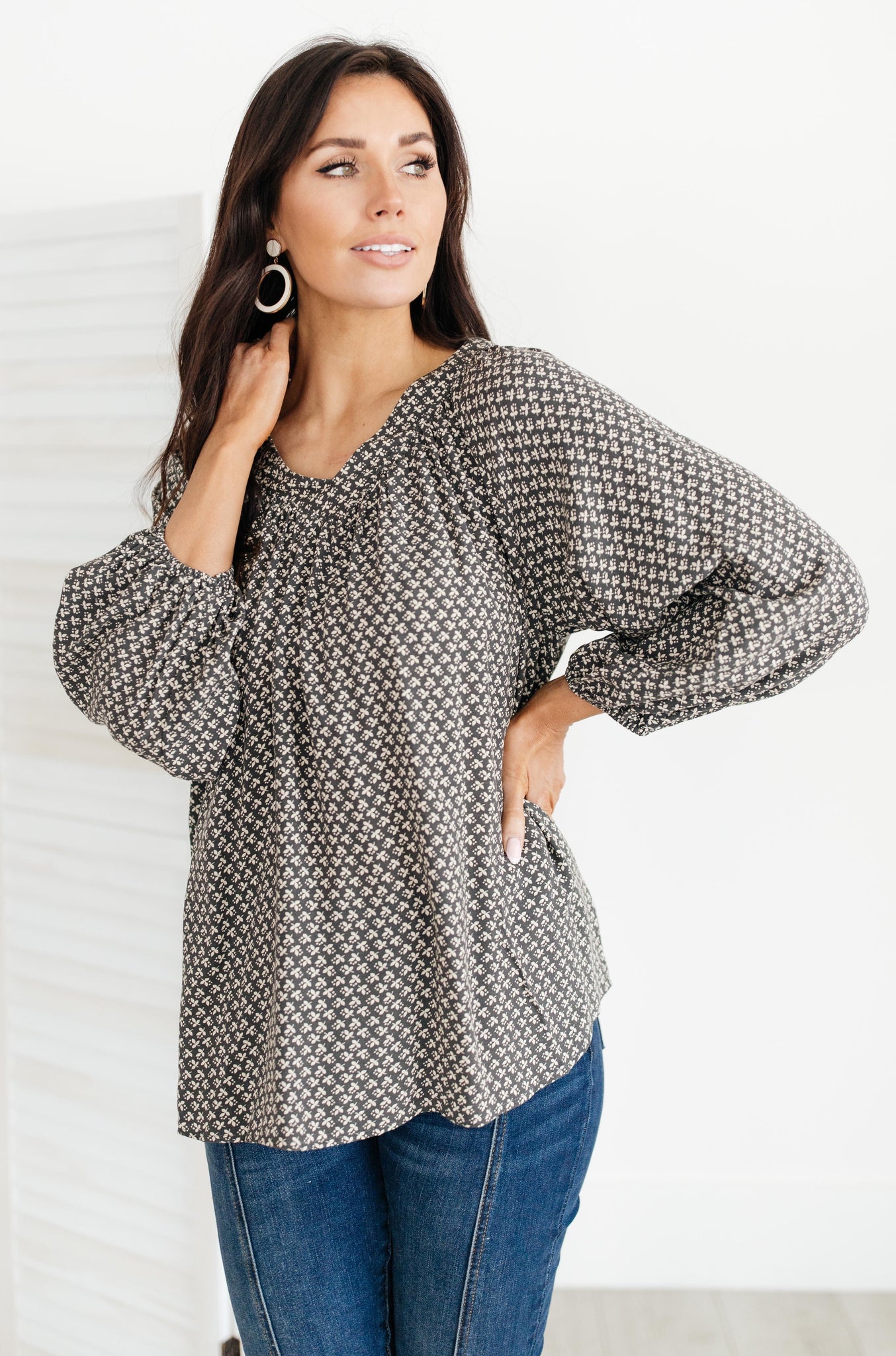 Feelin' The Breeze Blouse in Charcoal