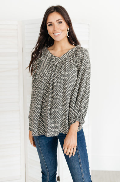 Feelin' The Breeze Blouse in Charcoal