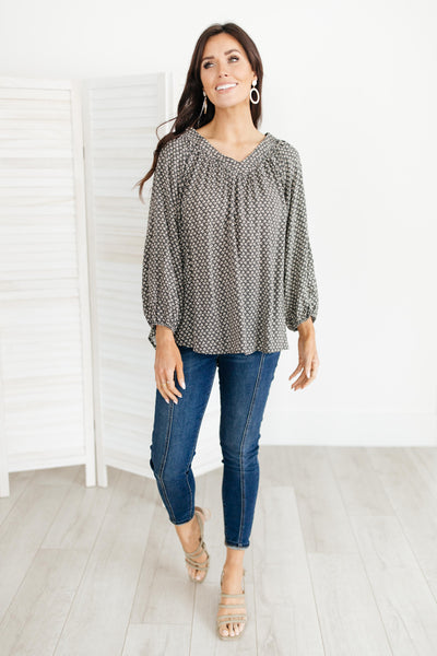 Feelin' The Breeze Blouse in Charcoal