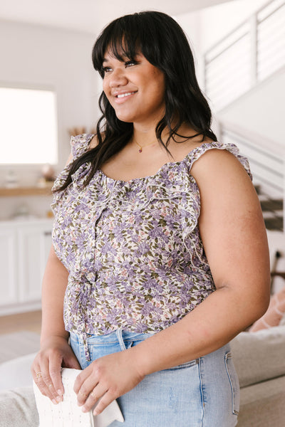 Feminine Floral Top In Plum