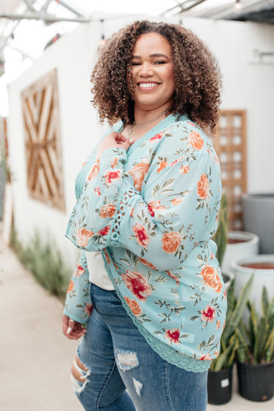 Floral Bell Sleeve Kimono in Mint