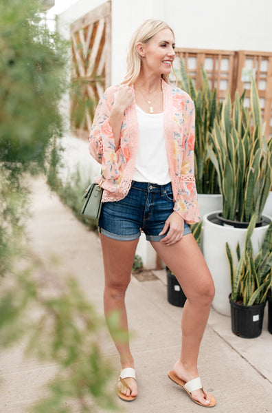 Floral Bell Sleeve Kimono in Pink