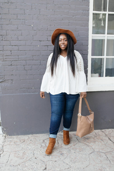 Gracie Lacey Shoulder Top In Ivory