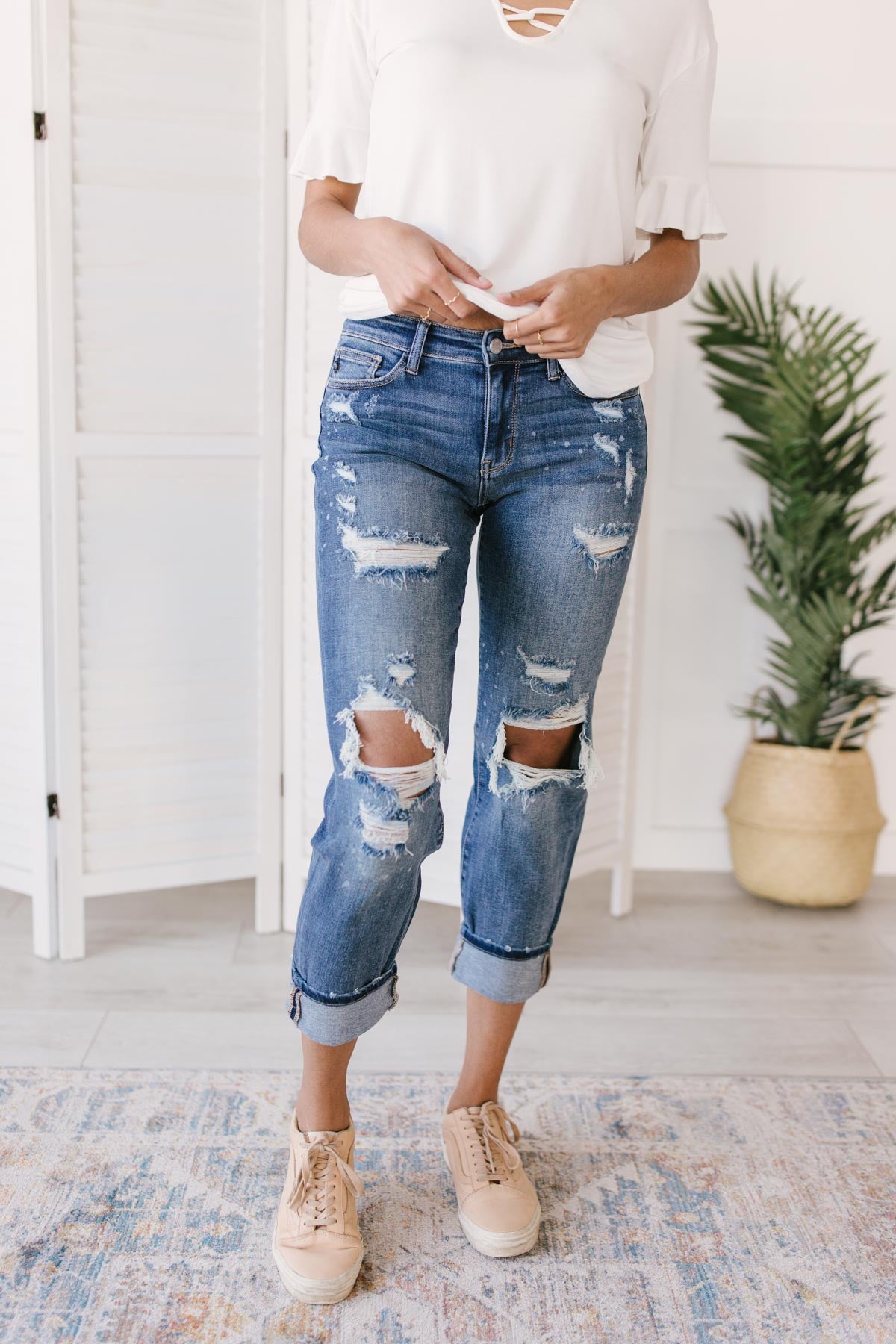 Just My Type Destroyed Boyfriend Jeans