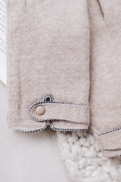 Keeping' Warm Beige Wool Gloves