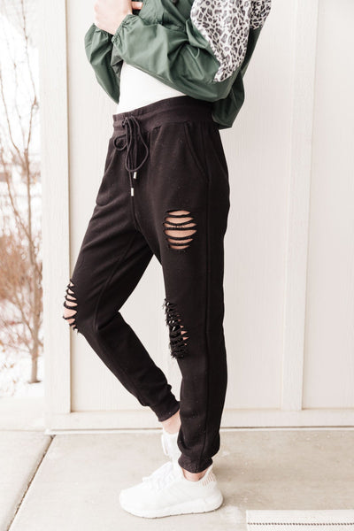 Kick Back Distressed Joggers In Black