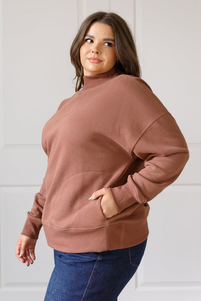 Leena Mock Neck Pullover in Cocoa