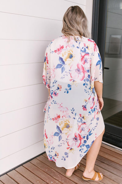 Lightweight Floral Kimono In Ivory