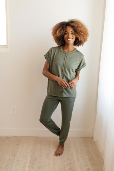 Luxurious Loungewear Joggers In Olive