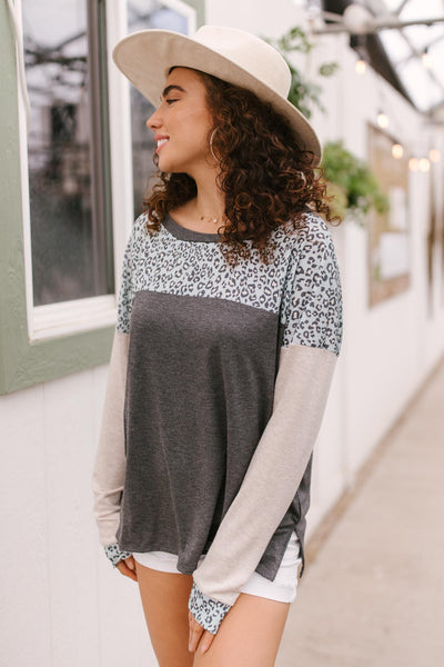 Maggie Raglan Top in Charcoal