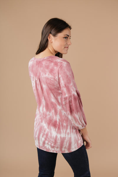 Marvelous Mauve Tie Dye V Neck