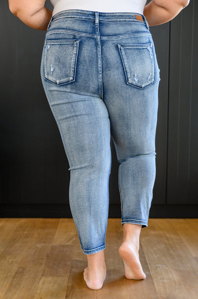 Mary Lou Hi-Rise Destroyed Boyfriend Jeans