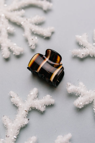 Melted Mini Claw Clip in Brown & Ivory