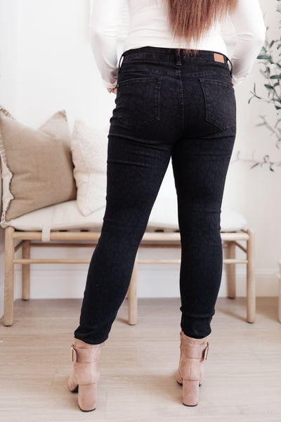 Mid-Rise Cheetah Print Skinnies in Black