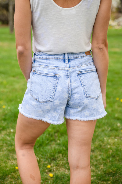 Mid-Rise Star Print Acid Wash Shorts