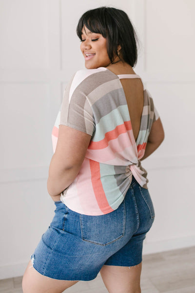 Peachy Back V Top