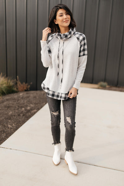 Plaid Details Top in Grey