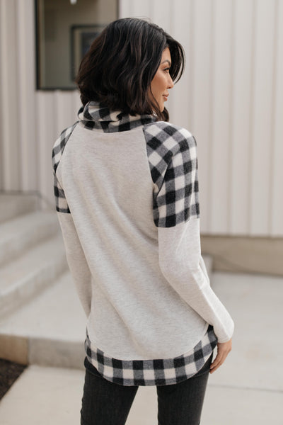 Plaid Details Top in Grey