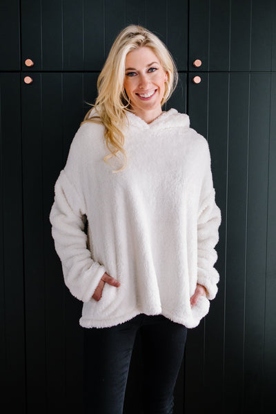 Polar Bear Pullover In Ivory