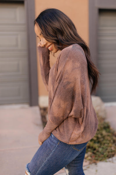 Slouchy Sleeve Top in Mocha