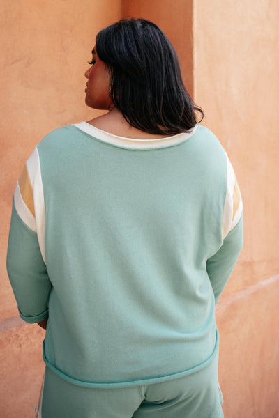 Sporty Stripe Pullover In Mint