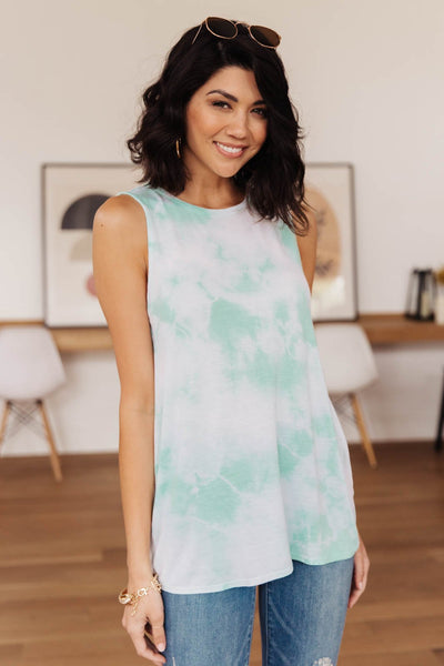 Subtle Tie Dye Tank In Mint